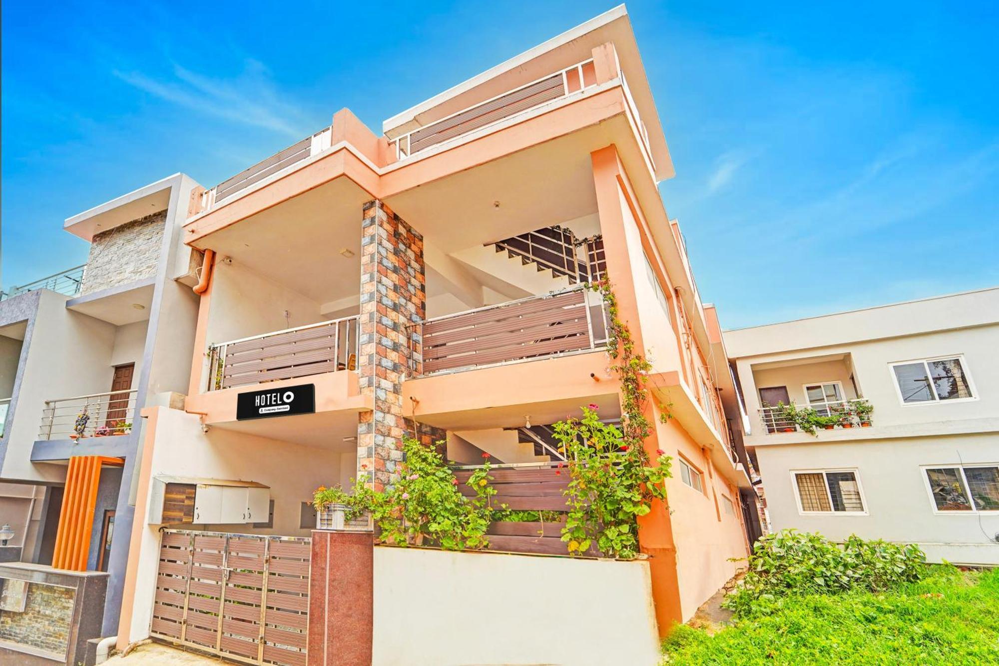 Hotel O Vijaynagar Road Formerly Anmol Peace Stay Ooty Exterior foto